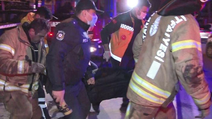 Maltepe’de perdecide çıkan yangında 57 yaşındaki engelli adam hayatını kaybetti -1