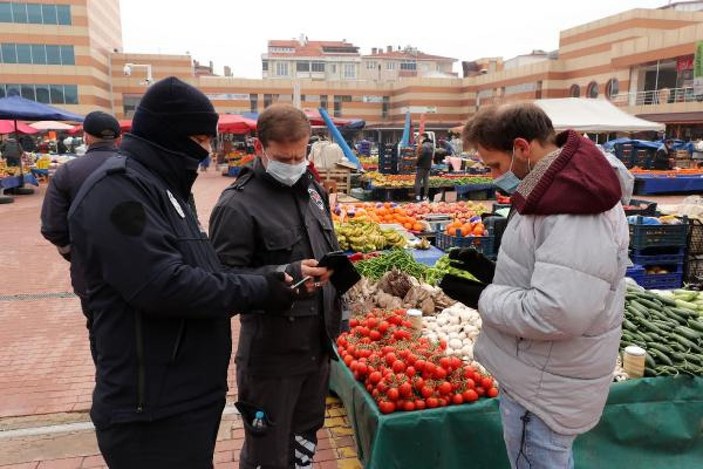 Keşan'da 2 haftadır kapalı olan halk pazarı dualarla yeniden açıldı -5