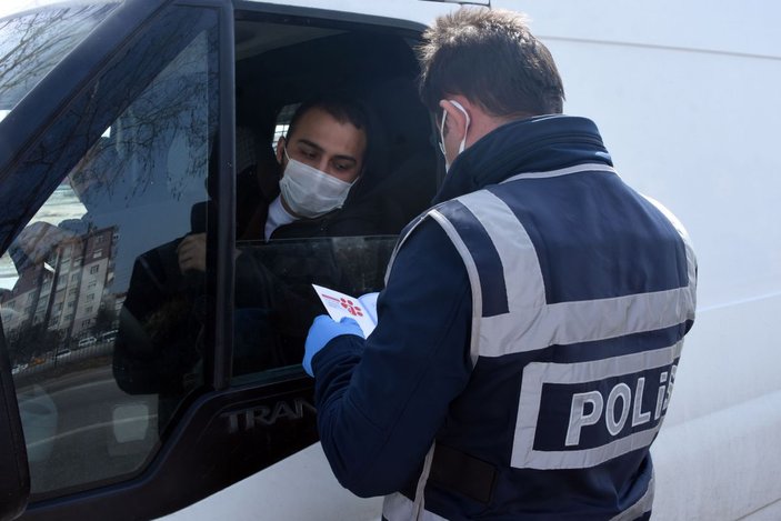 Konya'da tedbirleri ihlal eden 475 kişiye 1 milyon 427 bin lira ceza -3