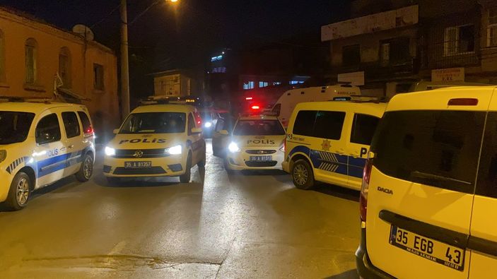 d İzmir'de 5 aylık hamile genç kızı dini nikahlı eşi, 16 yerinden bıçaklayarak öldürdü