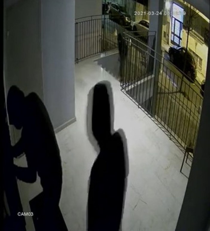Şişli'de evden hırsızlık yapan şüpheliler kamerada -2