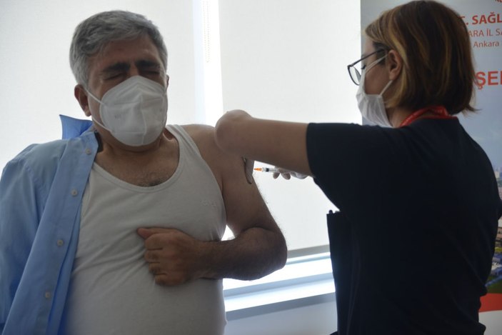 60 yaş üstü için aşılama başladı -1