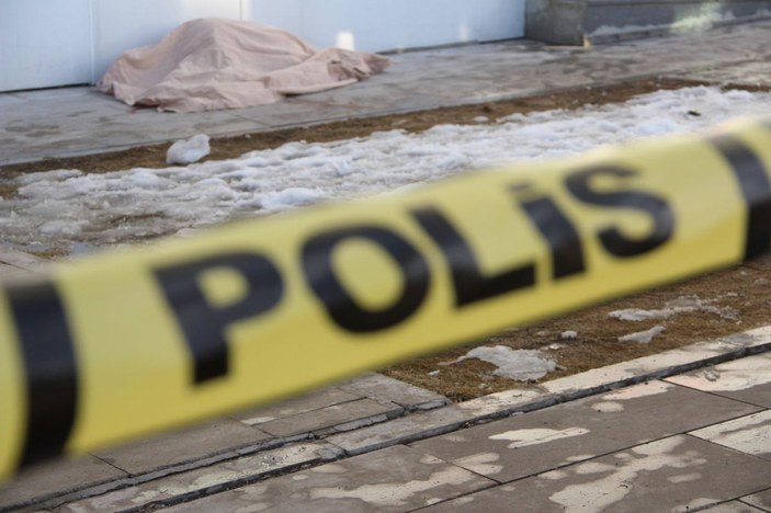 Erzurum’da 6. kattan düşen yaşlı kadın hayatını kaybetti -3