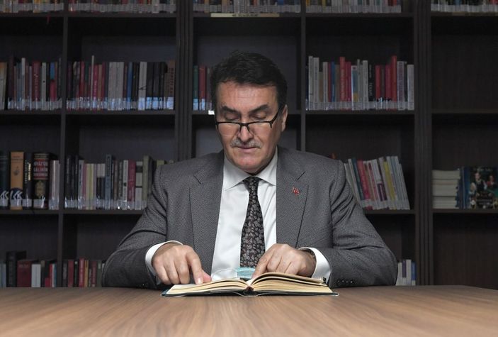 i Bursa'da Kedili Tekke’nin maskotları