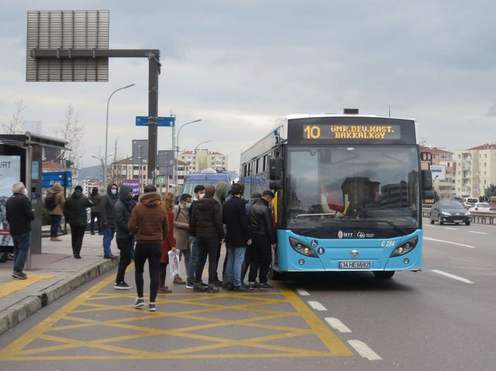 Kadıköy'de toplu taşıma araçlarında koronavirüs denetimi -1