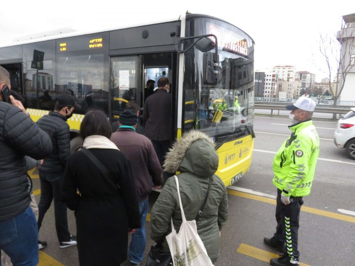 Kadıköy'de toplu taşıma araçlarında koronavirüs denetimi -4
