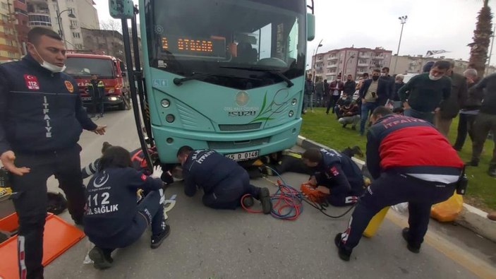 Otobüsün altında sürüklenen kadının mucize kurtuluşu kameralara yansıdı -3