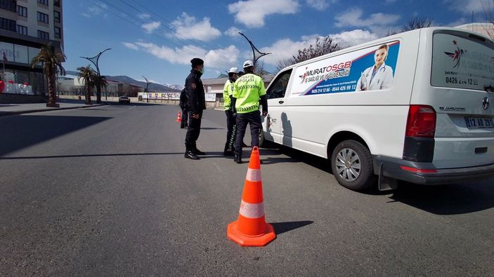 Bingöl'de 1 ay sonra kısıtlama; sokaklar sessizliğe büründü -4