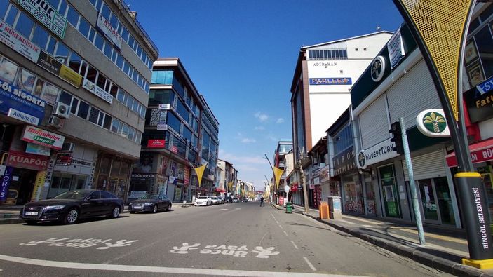 Bingöl'de 1 ay sonra kısıtlama; sokaklar sessizliğe büründü -8