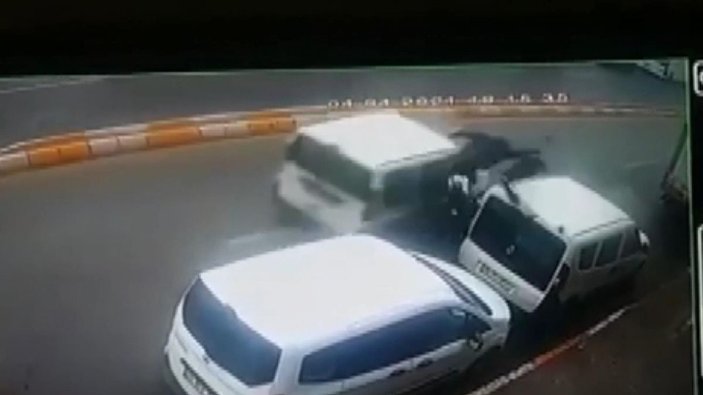 Üsküdar'da motosiklet sürücüsünün öldüğü kaza güvenlik kamerasında  -2