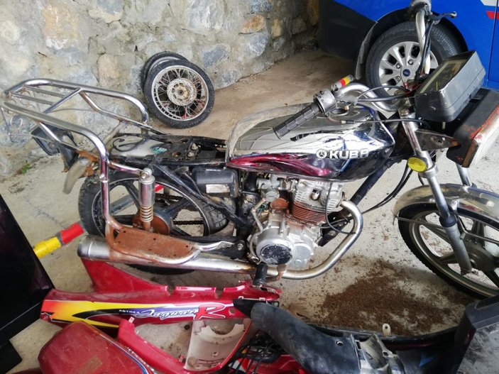 Çanakkale'de motosiklet hırsızlığı şüphelileri yakalandı -3