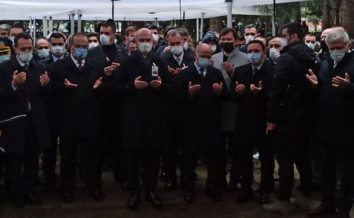 Bakan Soylu, Bursa’da şehit cenazesine katıldı -5