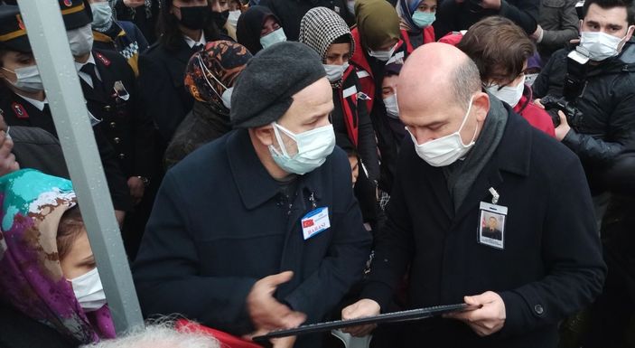 Bakan Soylu, Bursa’da şehit cenazesine katıldı -2