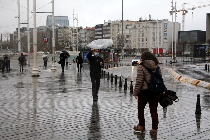 İstanbul'da yağmur etkili oluyor -2