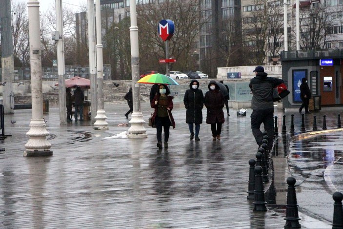 İstanbul'da yağmur etkili oluyor -3