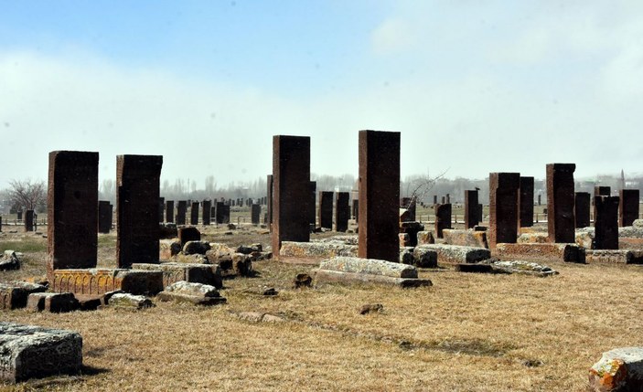 Ahlat'ın anıt mezarları, dünyaya tanıtılacak -5