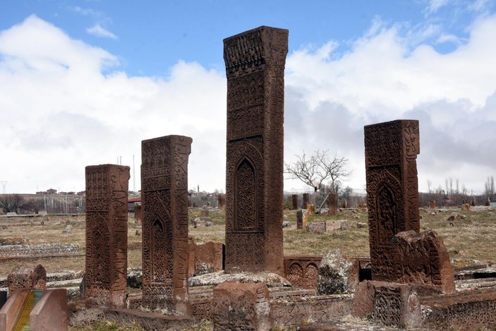 Ahlat'ın anıt mezarları, dünyaya tanıtılacak -9