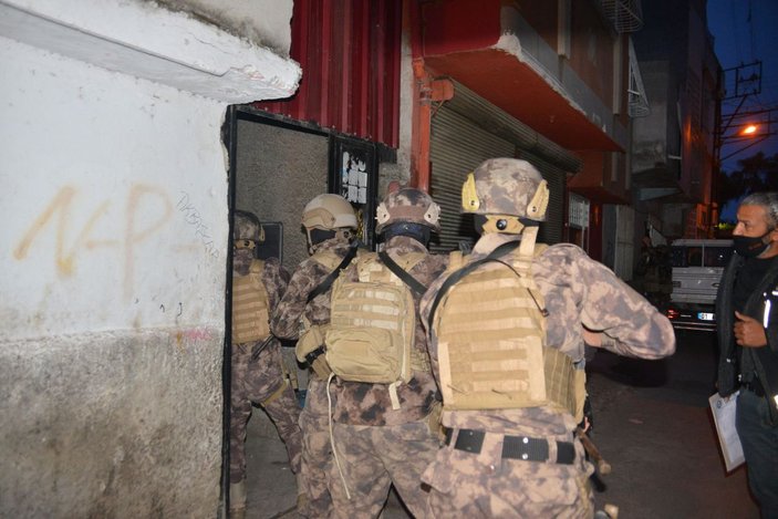 Uyuşturucuyu ‘Kübra’ diye şifreleyen 7 şüpheli tutuklandı -7