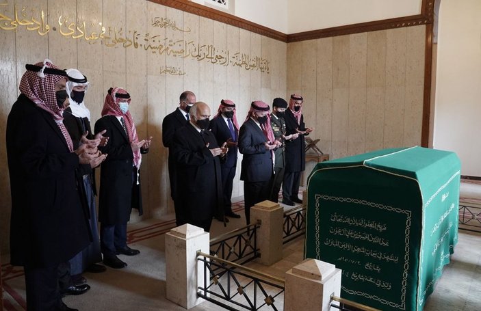 Ürdün Kralı 2. Abdullah ile Prens Hamza siyasi krizin ardından ilk kez yan yana -1