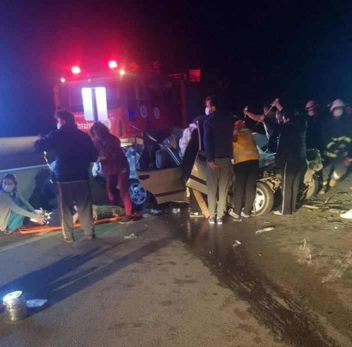 Antalya’da trafik kazası: 2 ölü, 2 ağır yaralı -1