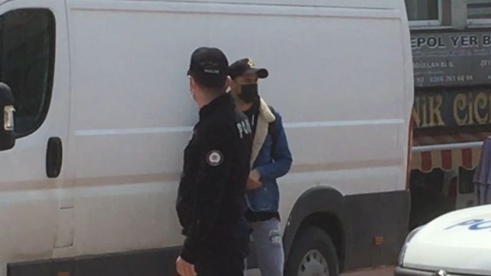 Testi pozitif olan Afgan uyruklu, sokakta yakalandı -2