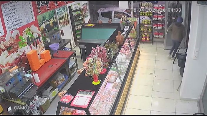 Sultangazi sadaka kutusu