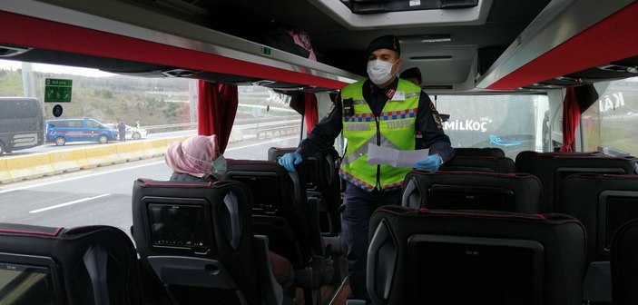 İstanbul'da jandarma ekiplerinden yolcu otobüslerine denetim -5