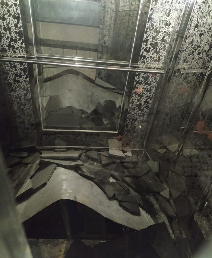 Asansör 11'inci kattan yere çakıldı; baba oğlunu kucağına alarak kurtardı -10