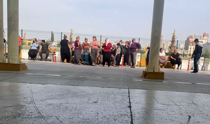 Babasının tabancasıyla kendini vuran Medine toprağa verildi, babası gözaltında -6