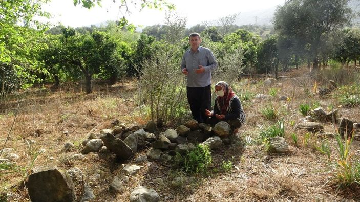 Köylüler kayıp mezardaki yakınlarının kabirlerini arıyor -7