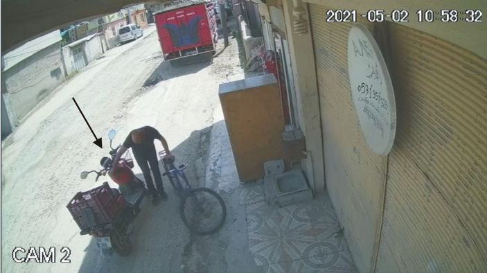 Elektrikli bisikletten cep telefonu çalan şüpheli yakalandı -1