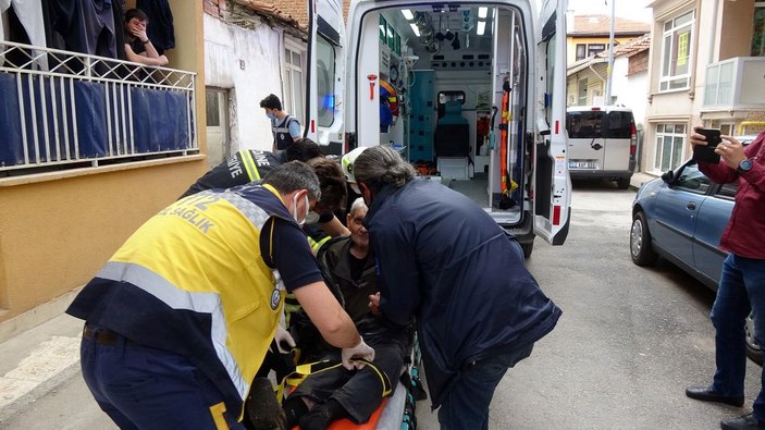 Evde kalçası kırılan yaşlı adam, ertesi gün sesini duyurabildi -5
