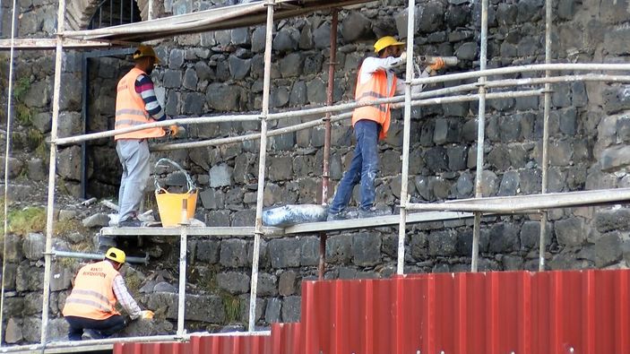 Diyarbakır surlarında restorasyon sürüyor, pandemi sonrası hedef 5 milyon turist -7