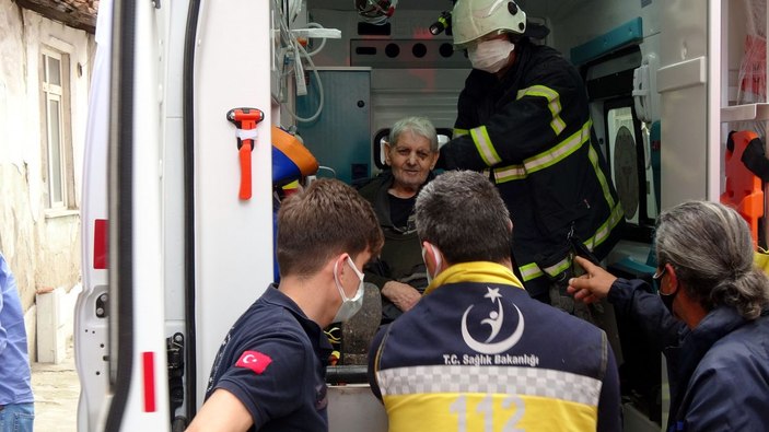 Evde kalçası kırılan yaşlı adam, ertesi gün sesini duyurabildi -2