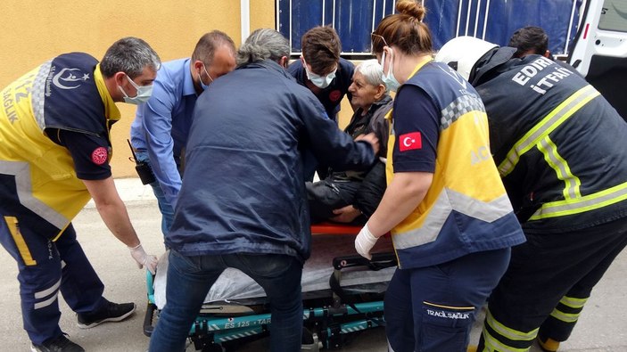 Evde kalçası kırılan yaşlı adam, ertesi gün sesini duyurabildi -7