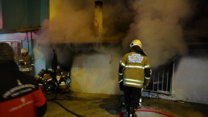 İzmir'de, babası uyurken evi ateşe verdi -9