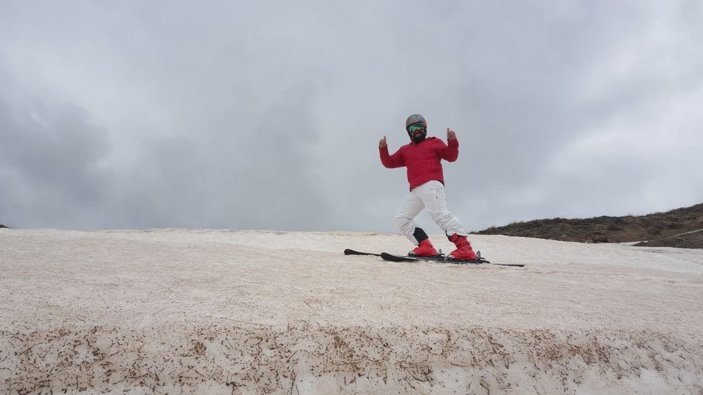 (Özel haber) Mayıs ayında kayak keyfi -1