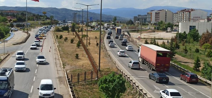 43 ilin geçiş noktası Kırıkkale'de, araç yoğunluğu -3