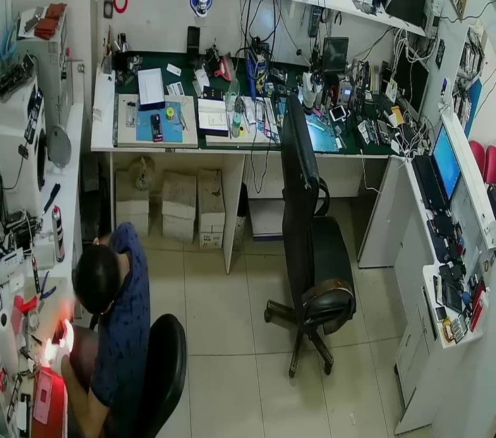 Siirt’te bataryanın patlama anı