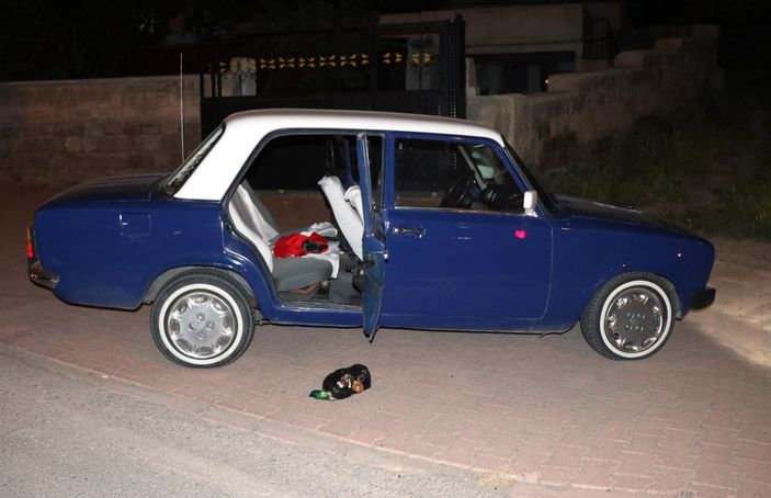 Kayseri'de 'dur' ihtarına uymayan otomobilin alkollü sürücüsü, kovalamacayla yakalandı -1