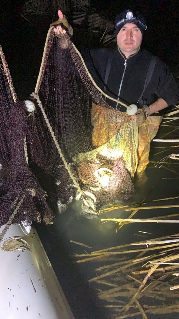 Van'da 3 ton 300 kilo inci kefali avına 69 bin lira ceza -4