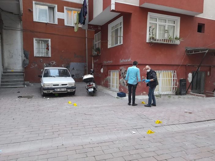 Zeytinburnu'nda silahlı saldırı -1