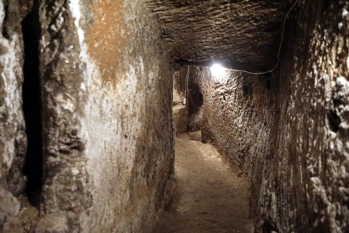 Gaziantep Kalesi'nin altındaki tarihi tüneller turizme kazandırılıyor -3