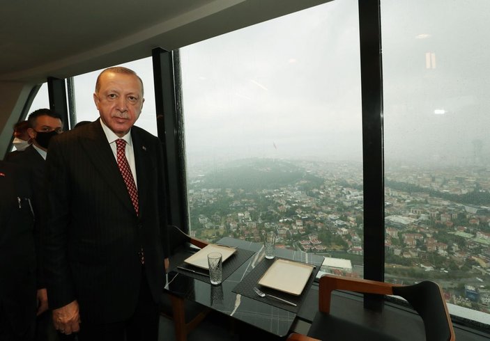 /ek fotoğraf / Cumhurbaşkanı Recep Tayyip Erdoğan Çamlıca Kulesi'ni gezdi -6