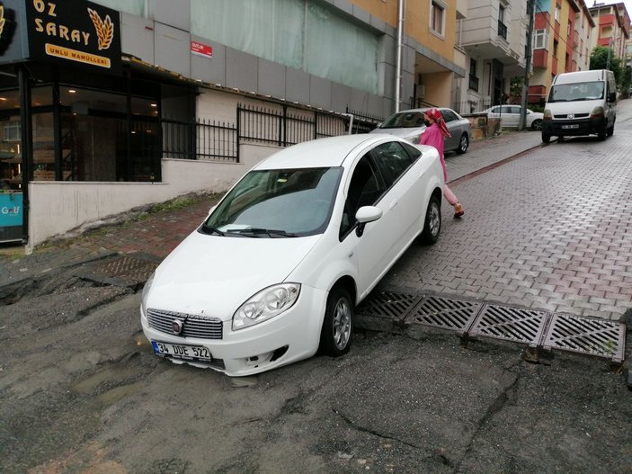 Ataşehir'de araç sürücülerinin çukur kabusu  -4