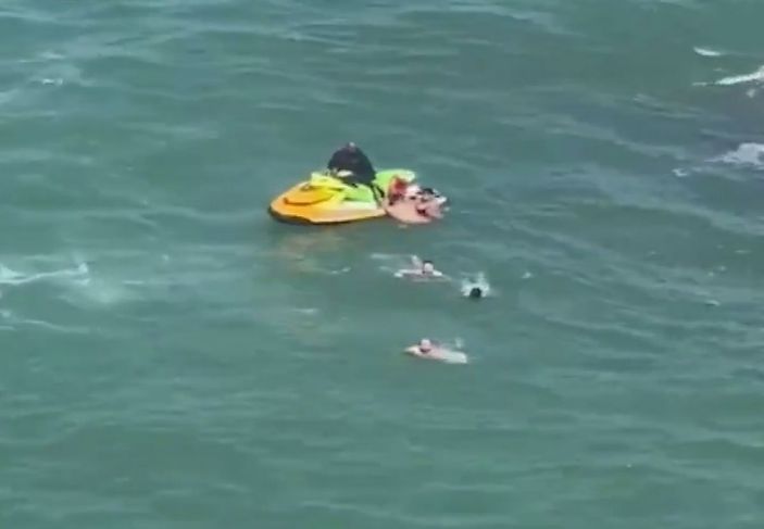 Şile'de boğulma tehlikesi geçiren 5 kişiyi itfaiye kurtardı -2