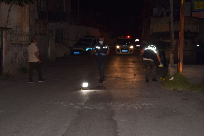 Husumetlisini bacağından vurdu -4