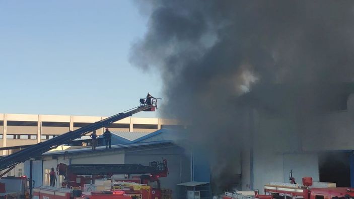 Denizli'de tekstil fabrikasında yangın -2