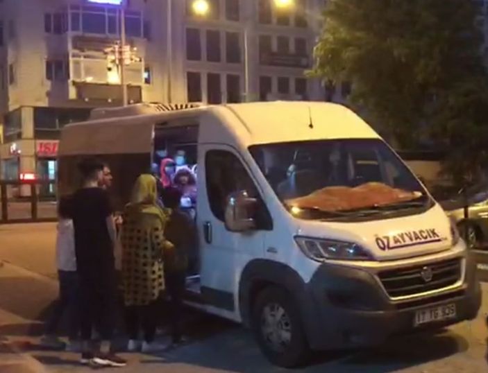 d Çanakkale'de 10 insan kaçakçılığı şüphelisi adliyede -3