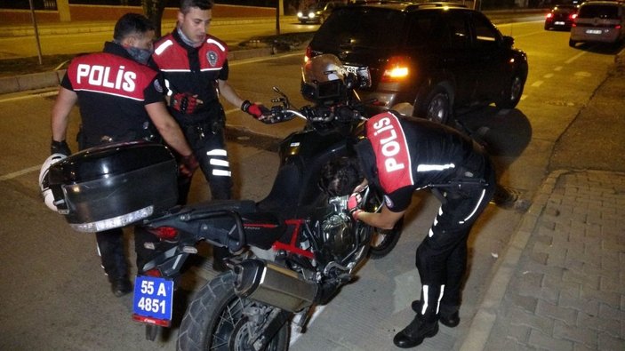 Samsun’da Yunus polisleri kaza yaptı: 2’si polis 4 yaralı